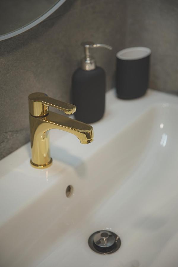 Acogedor Apartamento En Triana Siviglia Esterno foto