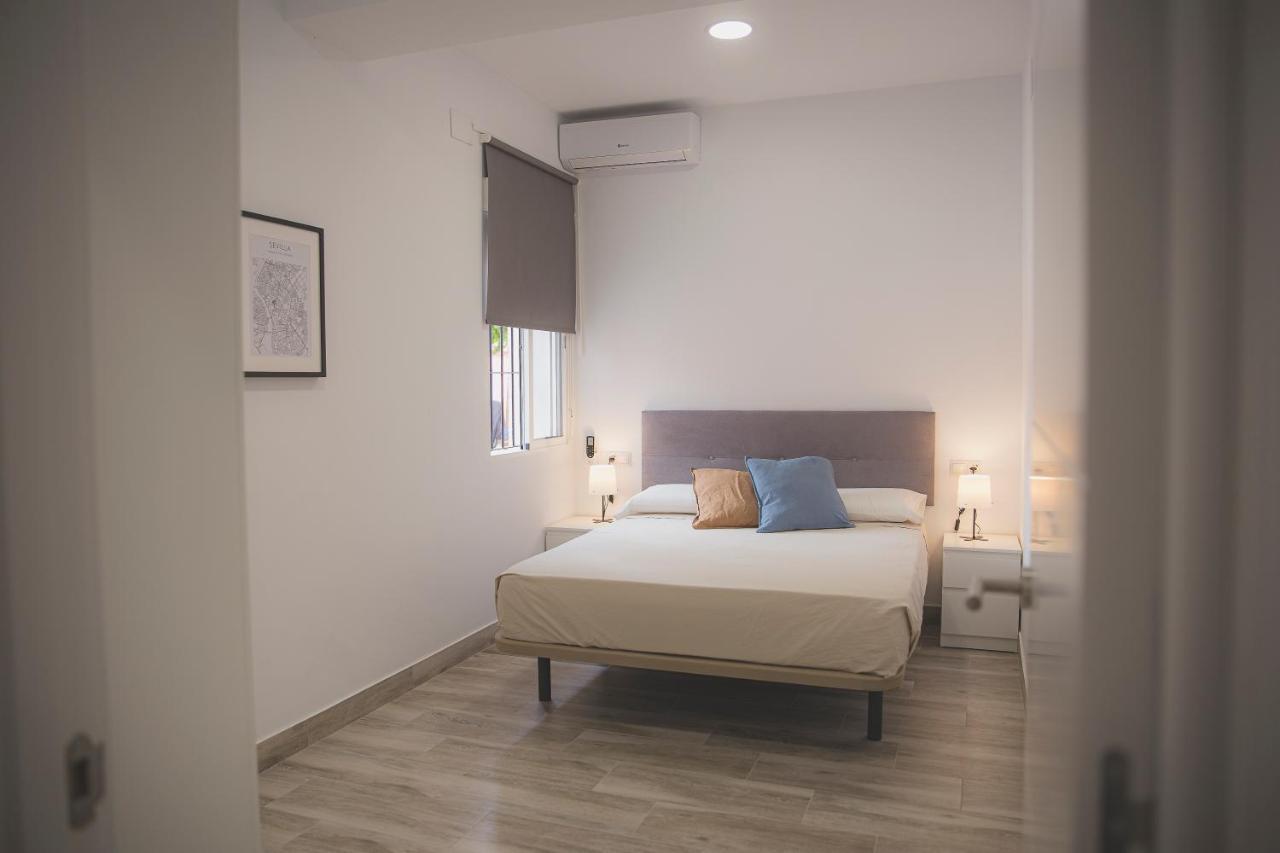 Acogedor Apartamento En Triana Siviglia Esterno foto