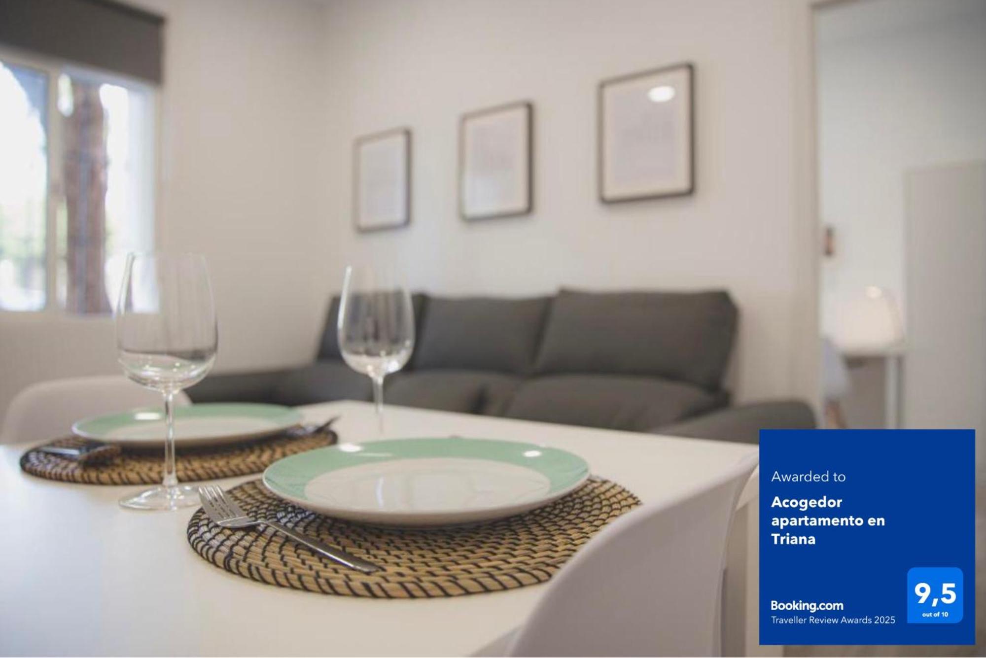 Acogedor Apartamento En Triana Siviglia Esterno foto